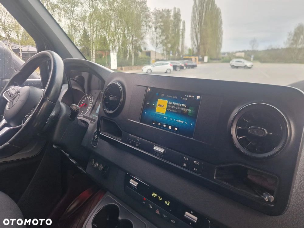 Mercedes-Benz sprinter - 12
