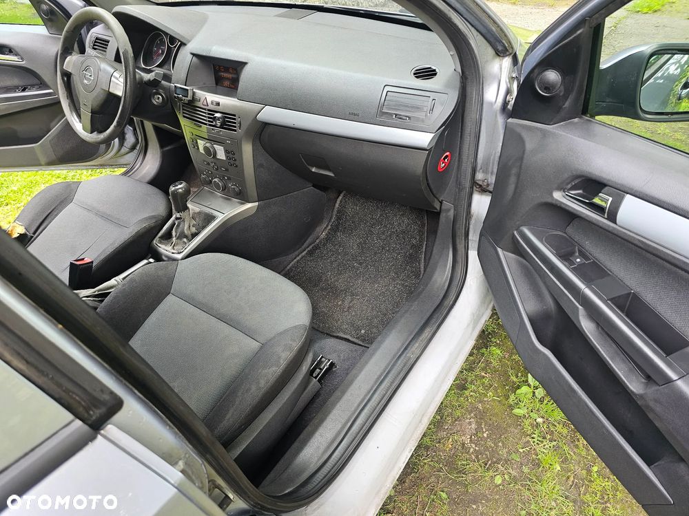 Opel Astra 1.7 CDTI - 15