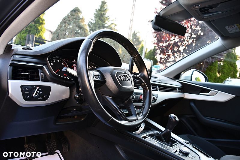 Audi A4 Avant 2.0 TFSI ultra sport - 11
