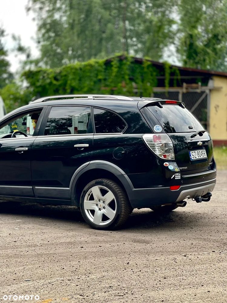 Chevrolet Captiva 2.2 d LTZ - 2