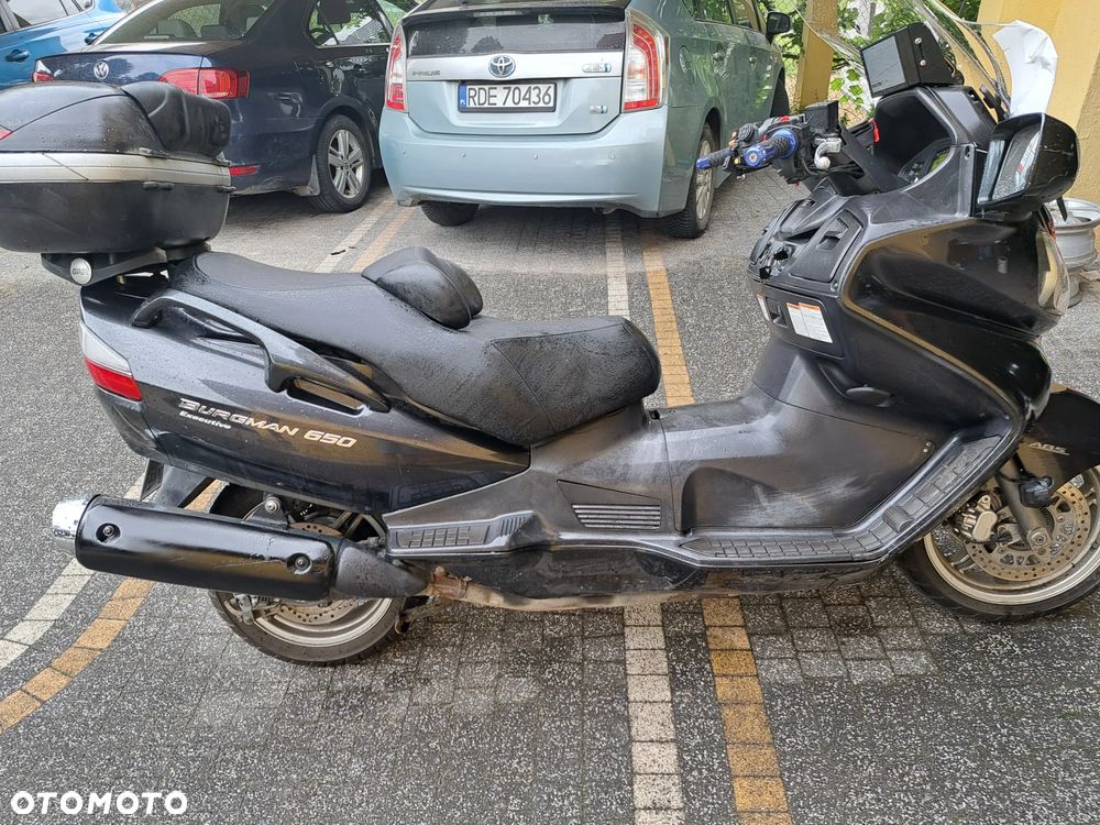Suzuki Burgman - 7