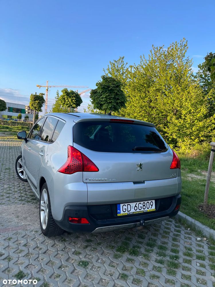 Peugeot 3008 1.6 HDi Premium - 3