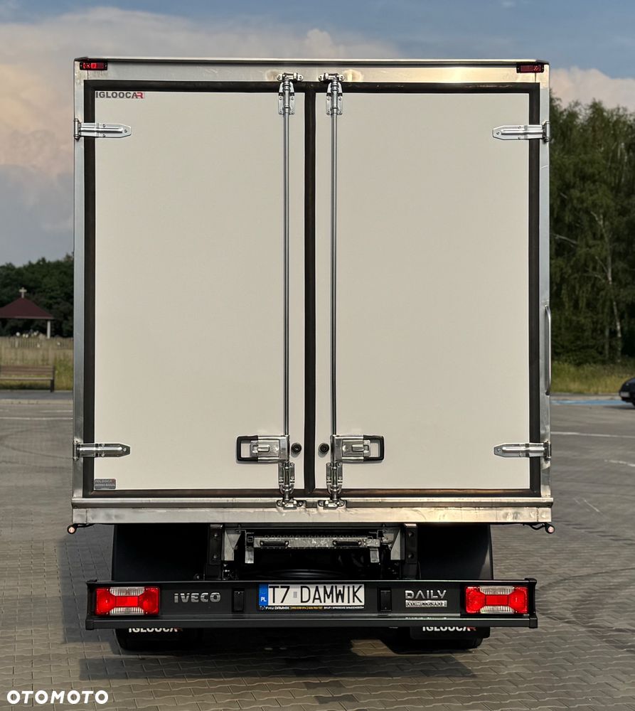 Iveco Daily‼️72C18‼️2021r 3.0 HI-MATIC Chłodnia/Mroźnia zakres -32C THERMO KING V-500 MAX Źródło Zasilania 400V Grube Ściany/Podłoga Przegroda komorowa‼️ Full LED na bliźniaku Salon Polska DMC7200kg - 9