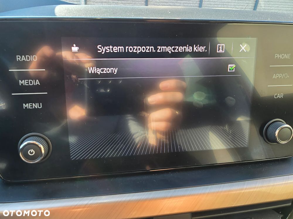 Skoda Kamiq 1.0 TSI Style DSG - 33