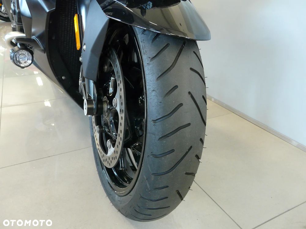 BMW K - 23