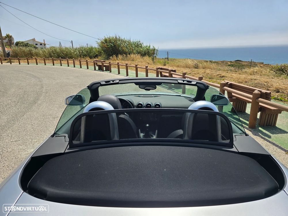 Audi TT Roadster 2.0 TFSi - 10