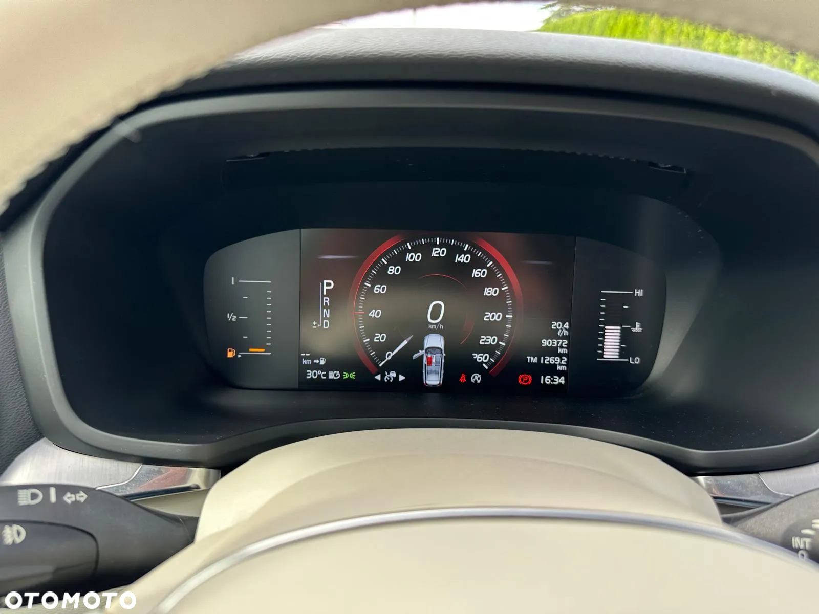 Volvo V60 D4 Momentum Pro - 14