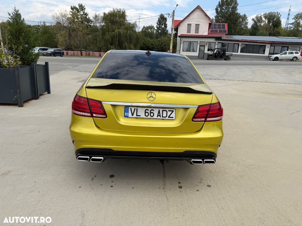 Mercedes-Benz E - 9