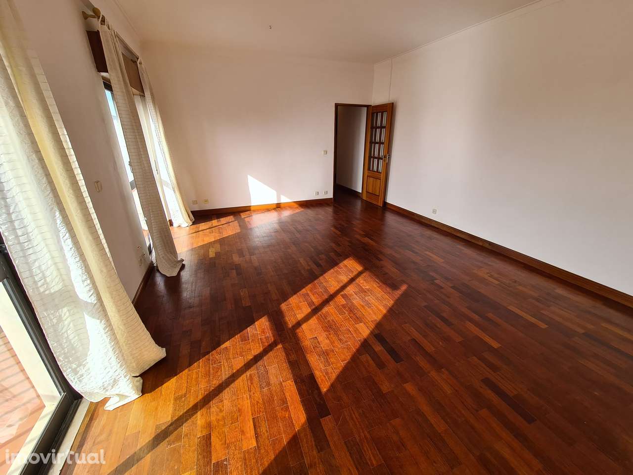 T2 Tv Torrinha Lisboa - Grande imagem: 3/15