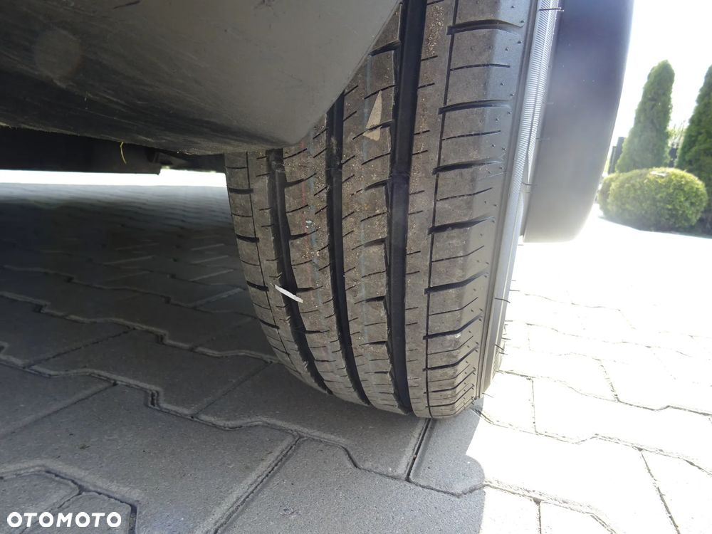Renault Master 150 Wywrotka Klima Oryginał Hak Super Stan - 19