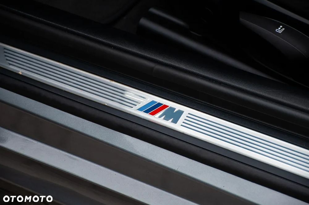 BMW Seria 3 320d - 33