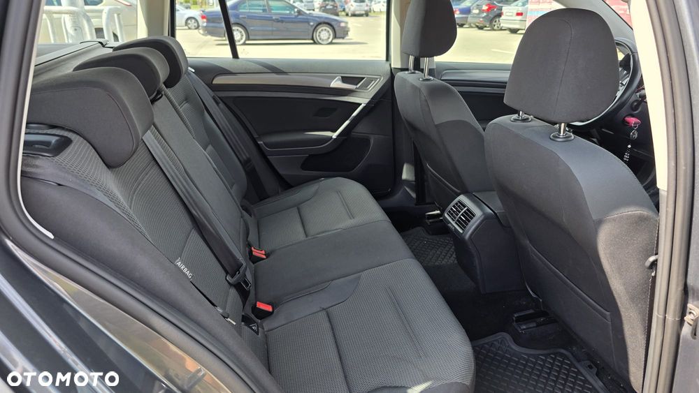 Volkswagen Golf 1.6 TDI BMT Highline - 14