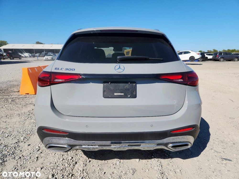 Mercedes-Benz GLC 300 4Matic 9G-TRONIC - 7