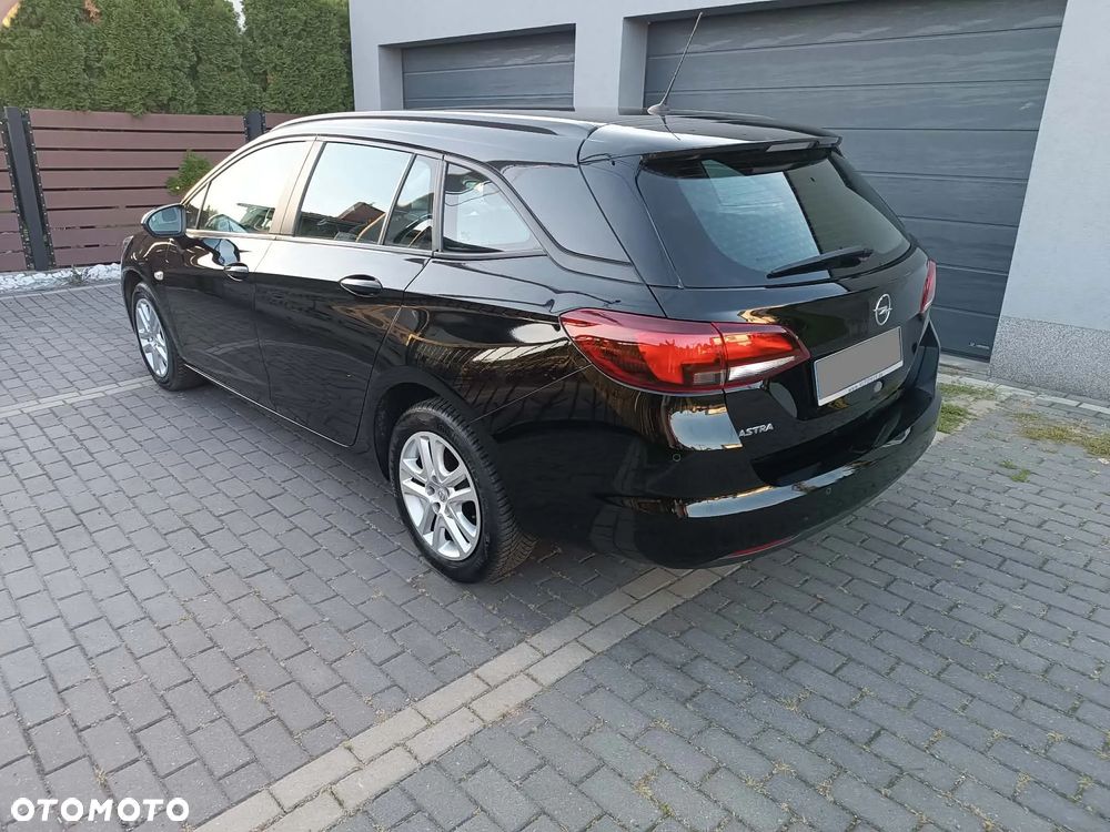 Opel Astra - 10