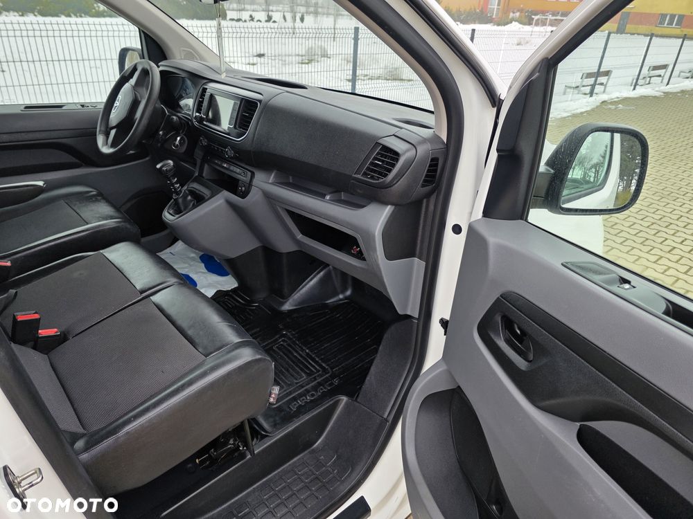 Toyota Proace - 15