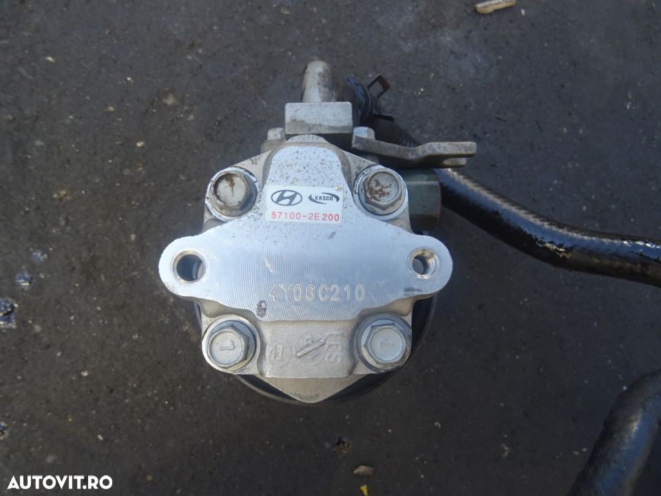 Vand Pompa Servo Hyundai Tucson 2.0 CRDI Euro 3 din 2006 cod: 57100-2E200 - 2