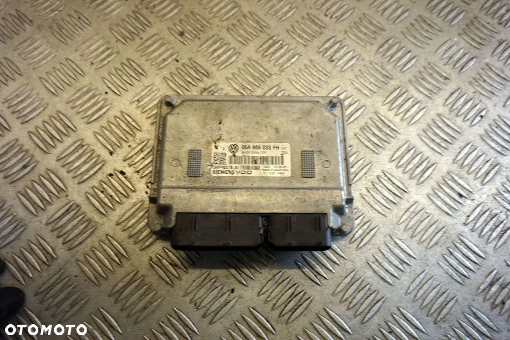 STEROWNIK SILNIKA KOMPUTER TOLEDO III 5P 1.6 8V 06A906033FH 5WP40278 SEAT 2004-2009 - 1