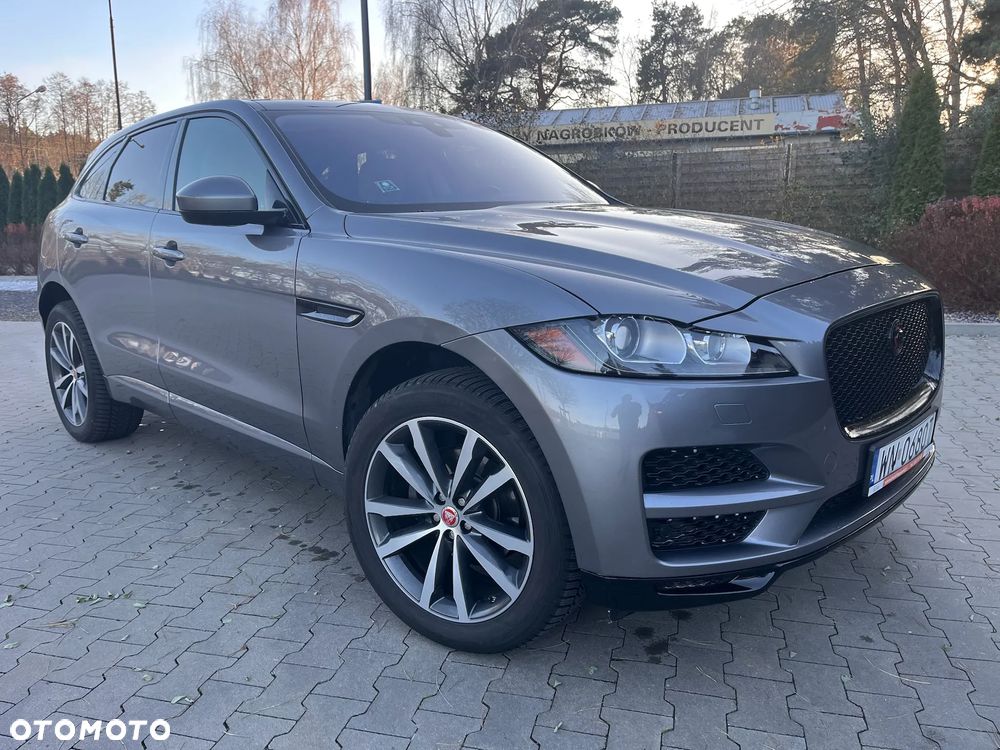 Jaguar F-Pace P250 AWD - 2