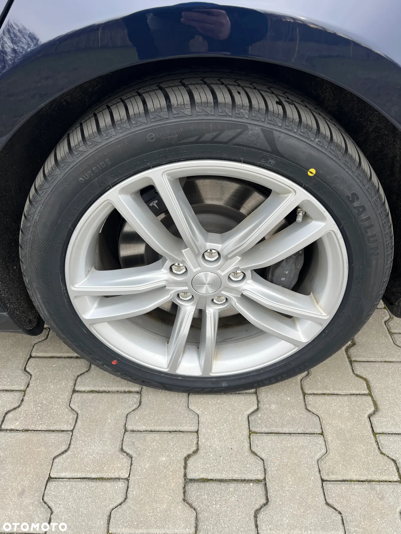 Tesla Model S 85D Allradantrieb - 25