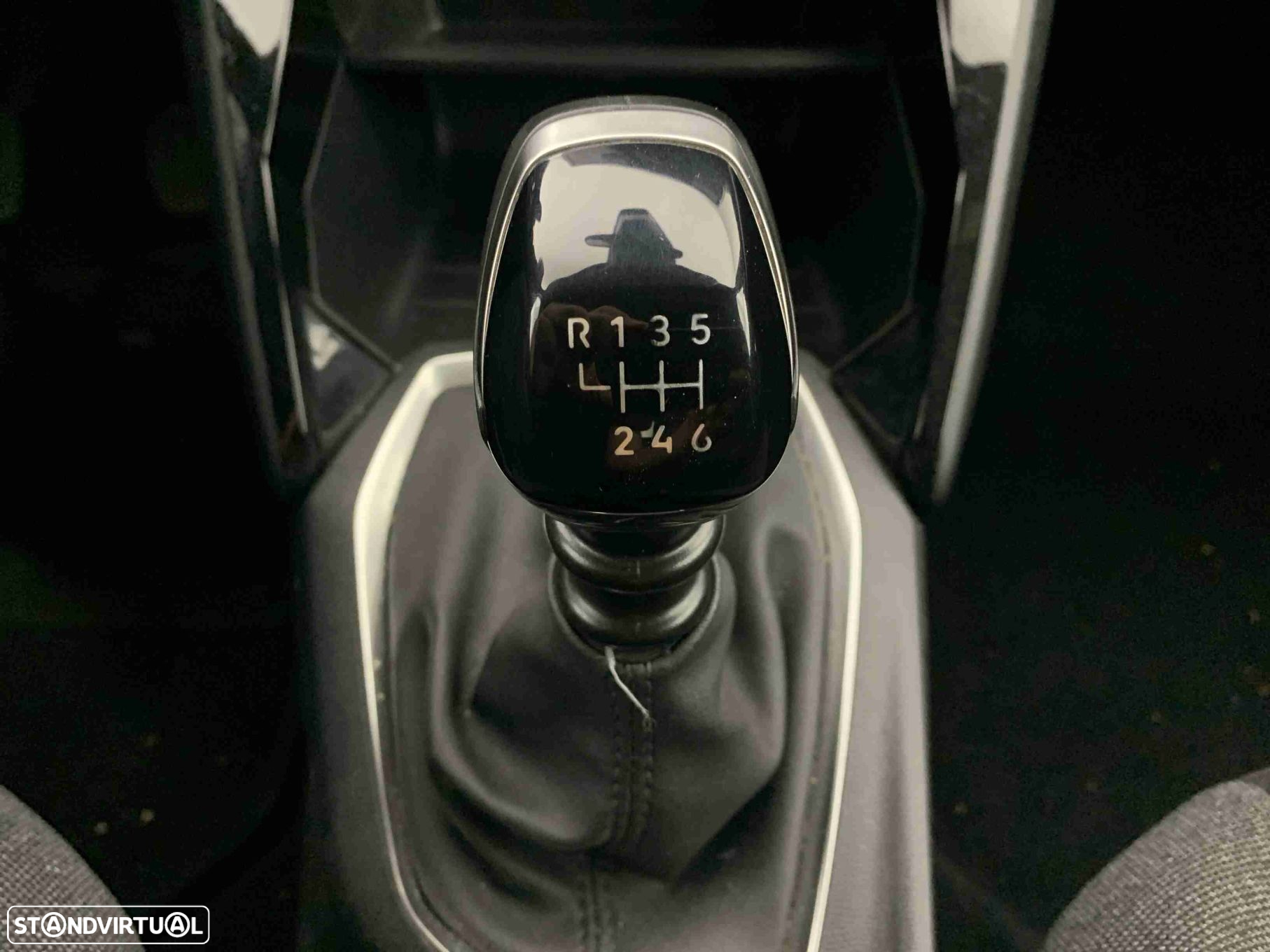 Peugeot 2008 1.2 PureTech Active - 10
