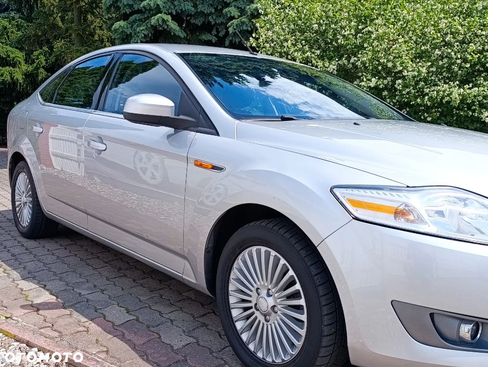 Ford Mondeo - 18