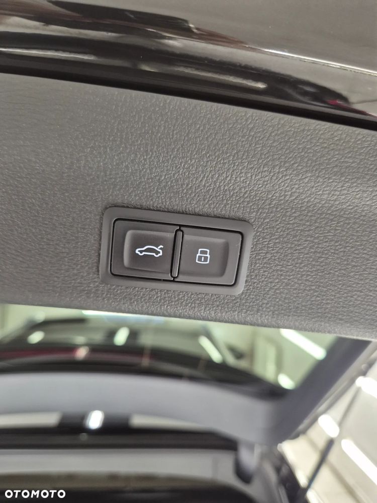 Audi A6 Avant 50 TDI mHEV Quattro Sport Tiptronic - 34