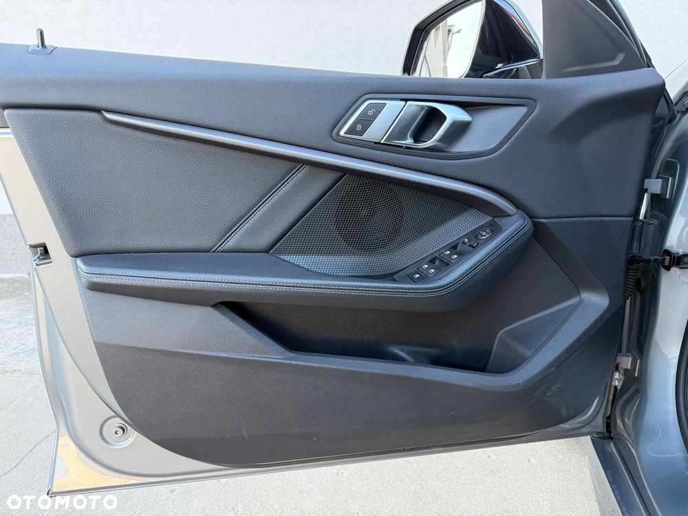 BMW Seria 1 118d M Sport - 11