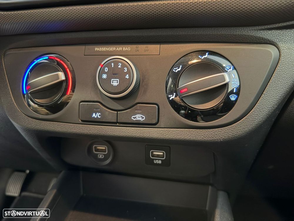 Hyundai i10 1.0 Comfort (TT) - 12