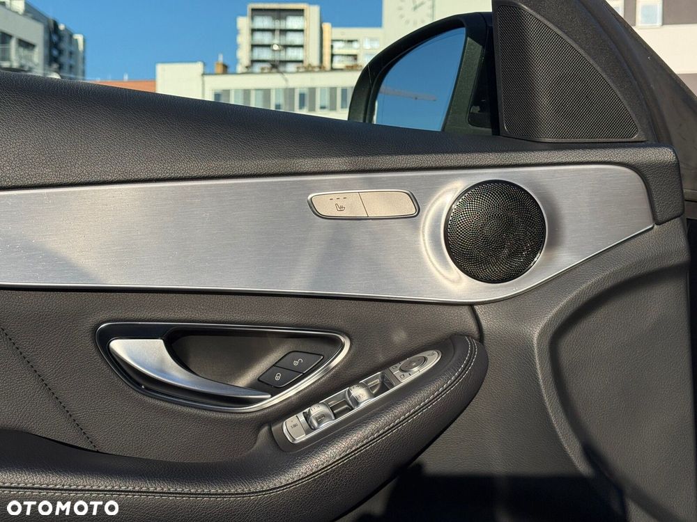 Mercedes-Benz Klasa C 200 4MATIC 9G-TRONIC - 12