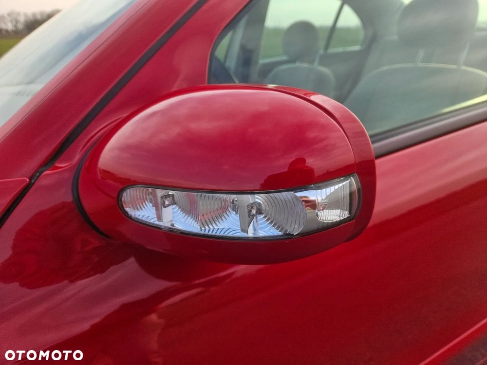 Mercedes-Benz Klasa E 320 Classic - 19