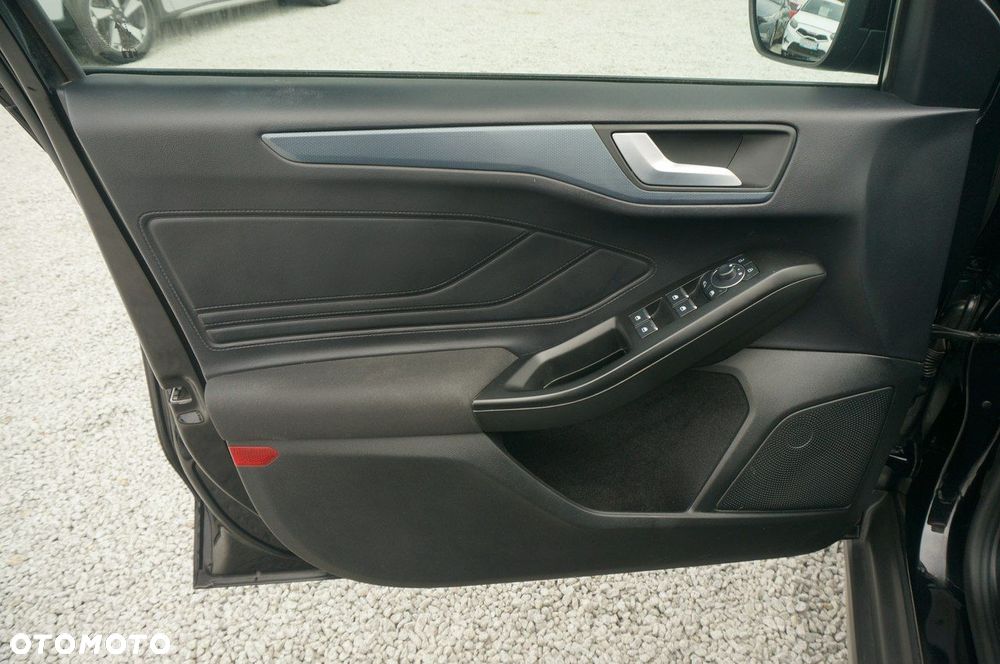 Ford Focus - 19