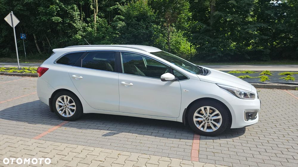 Kia Ceed - 3