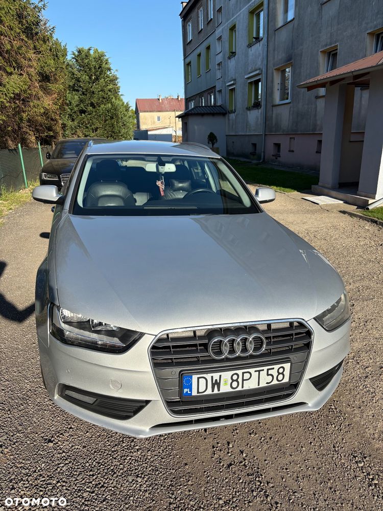 Audi A4 Avant 2.0 TDI - 1