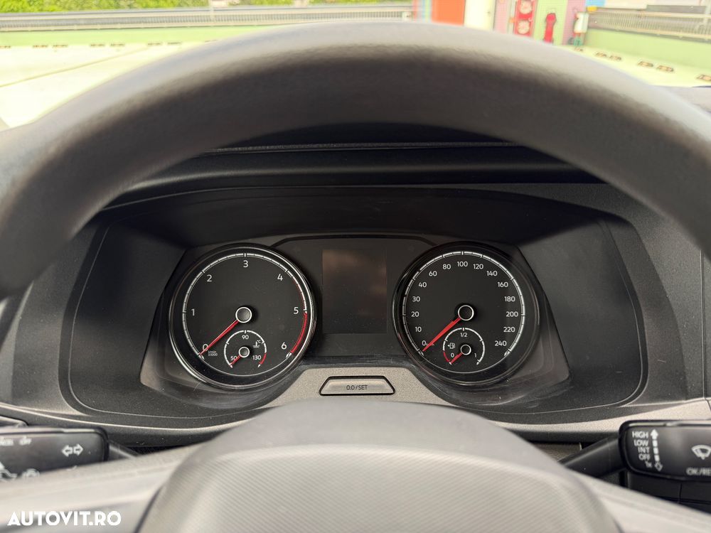 Volkswagen Transporter 2.0 81 kW KR - 29