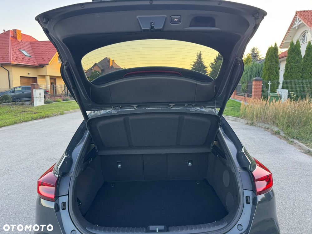 Kia XCeed 1.6 CRDi DCT7 PLATINUM EDITION - 22
