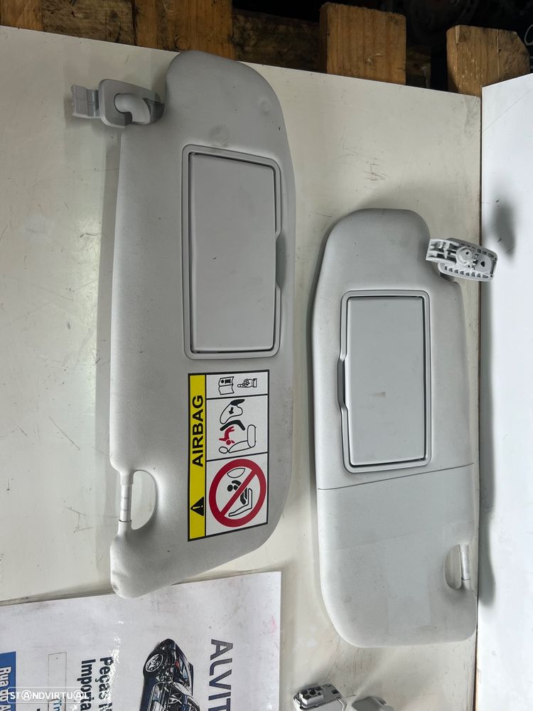 Palas de sol (Par) Fiat Tipo 2021 estado novo - 2