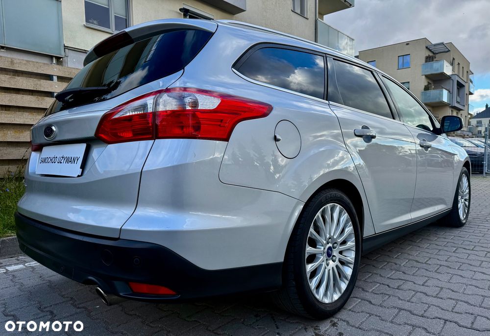 Ford Focus Turnier 1.6 EcoBoost Start-Stopp-System Titanium - 11