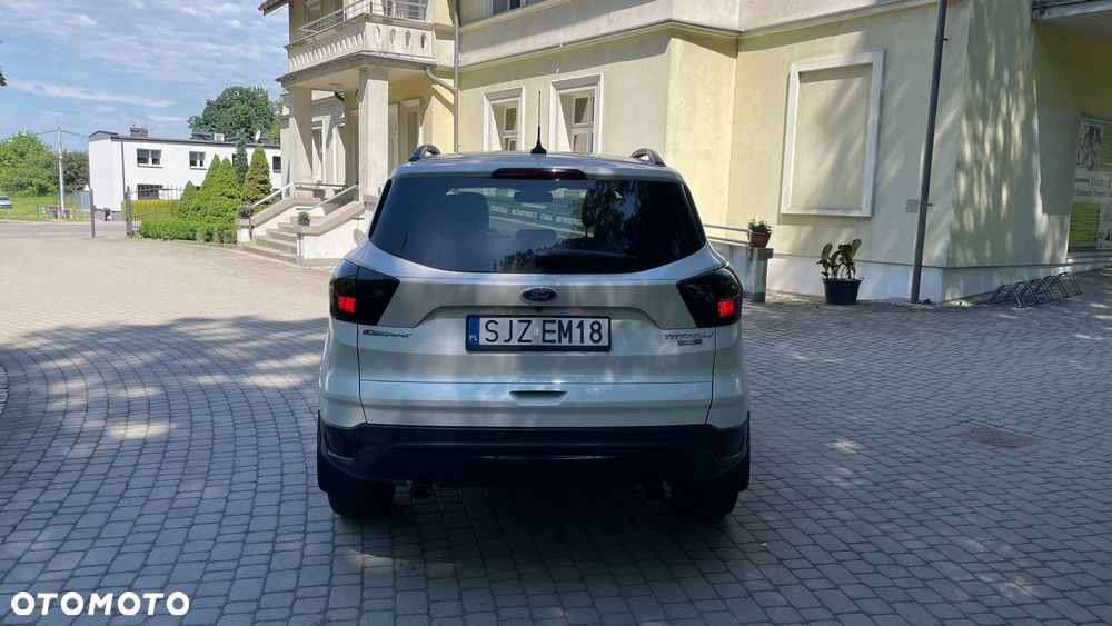 Ford Escape - 7