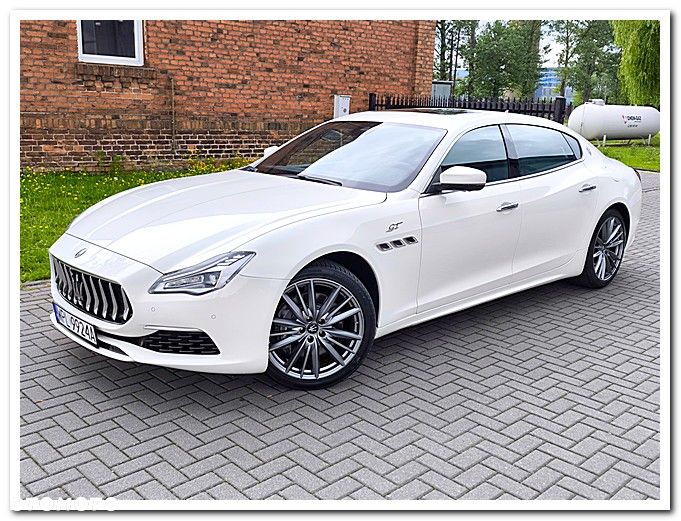 Maserati Quattroporte