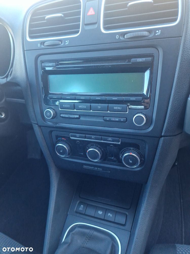 Volkswagen Golf 1.6 TDI Comfortline - 11