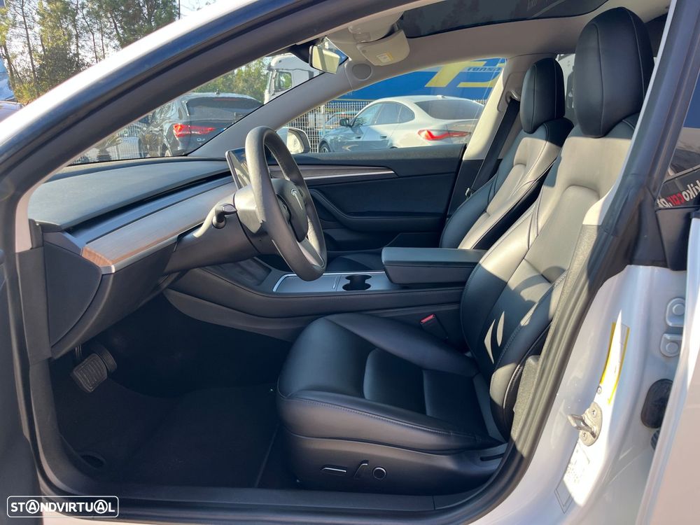 Tesla Model 3 Standard Range Plus RWD - 14