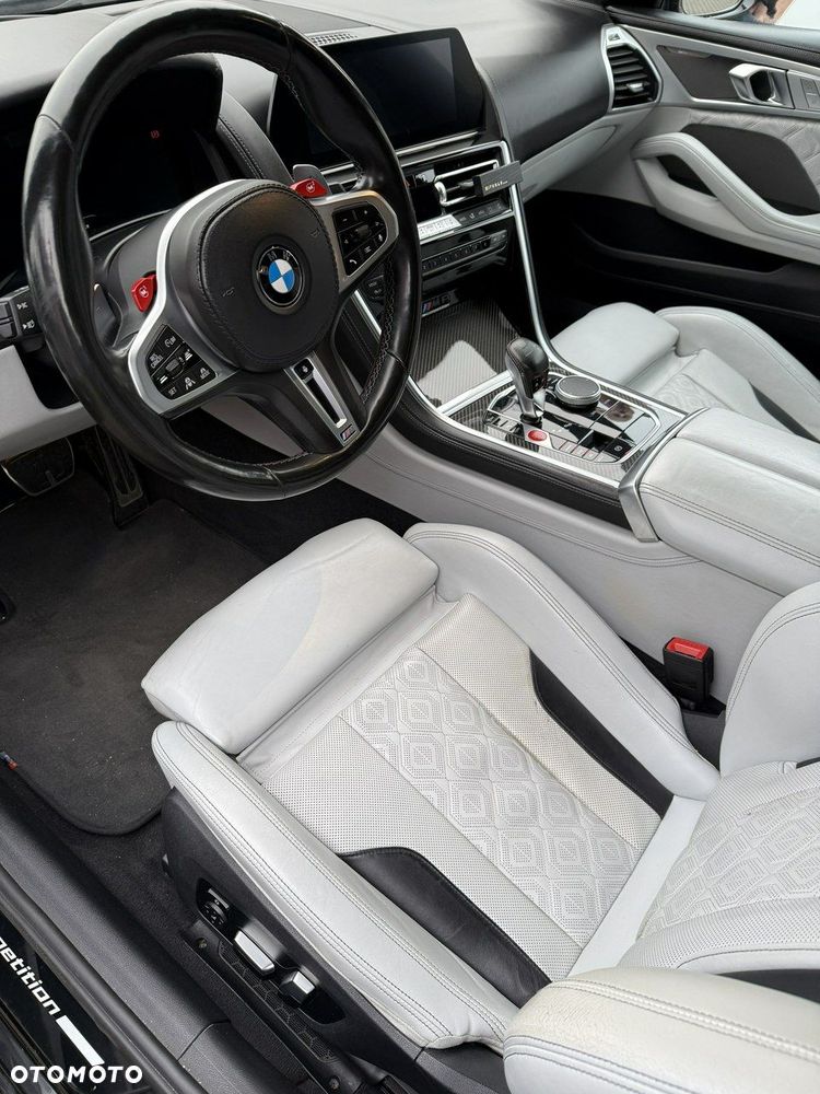 BMW M8 - 6