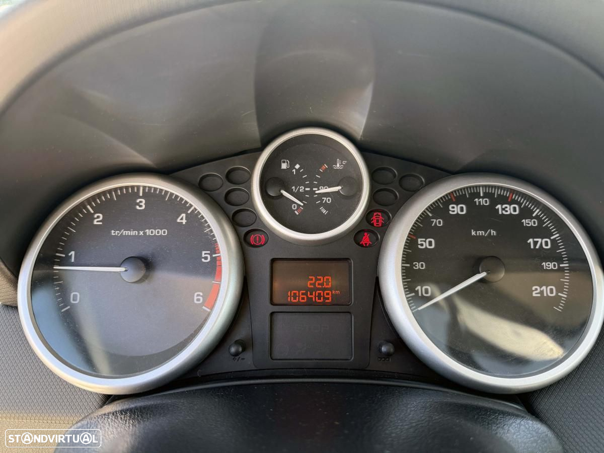 Peugeot 207 1.4 HDi Active - 23
