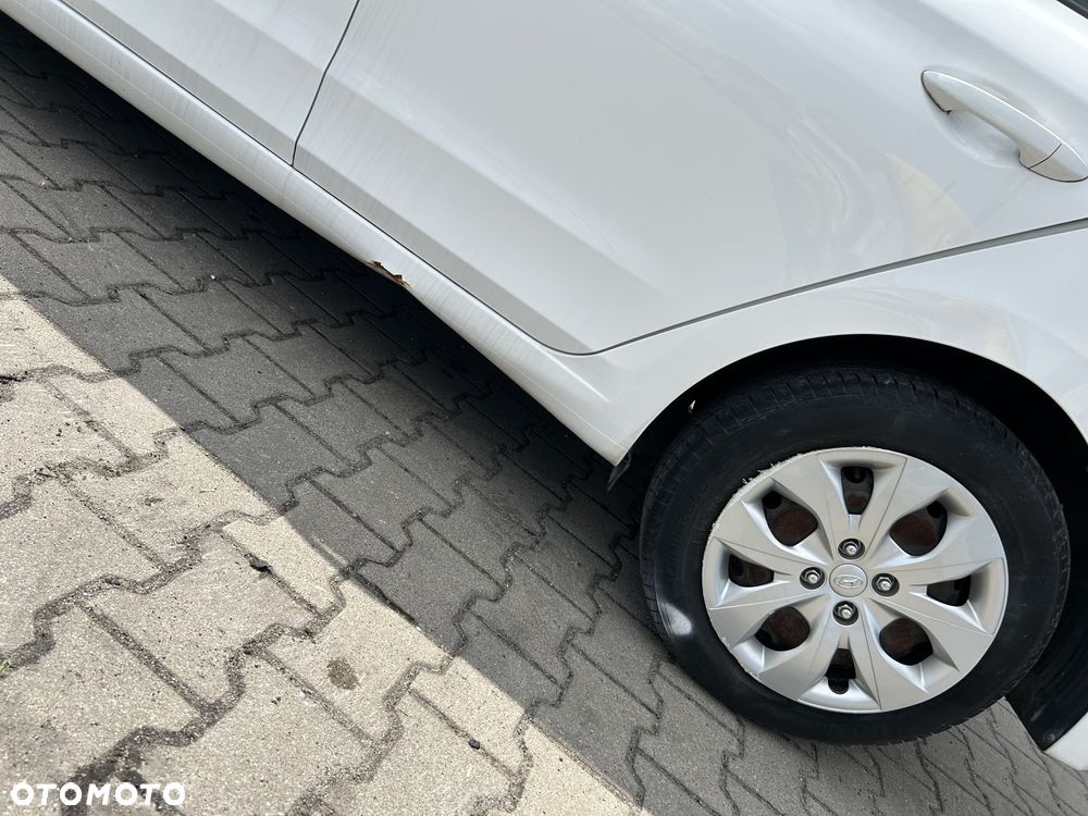 Hyundai i20 - 33