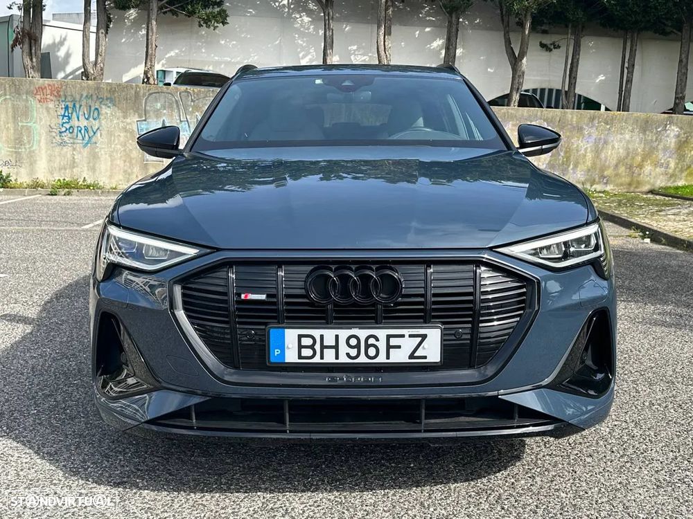 Audi e-tron 55 quattro S line - 2