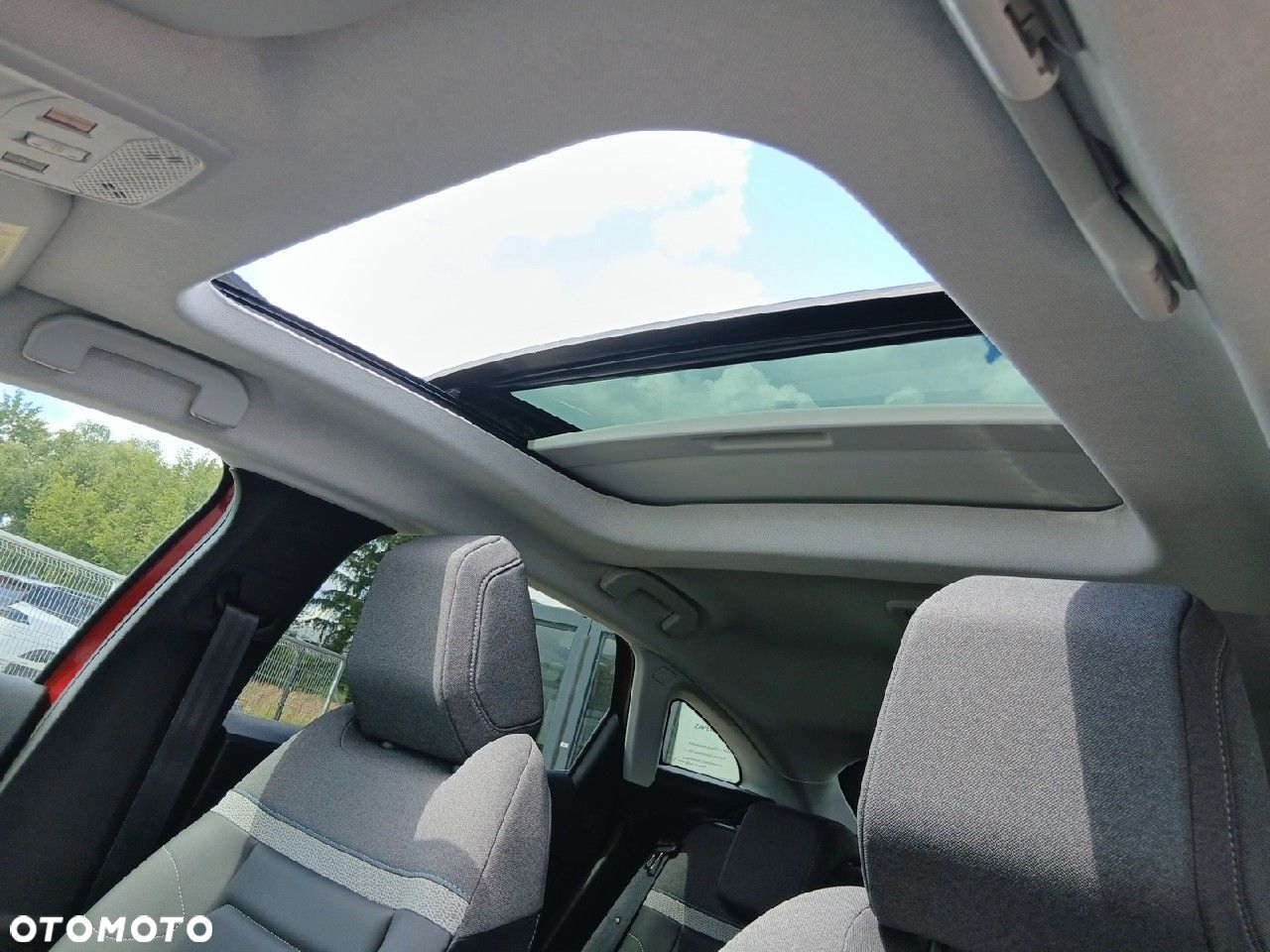 Citroën C4 1.2 PureTech Max S&S EAT8 - 13