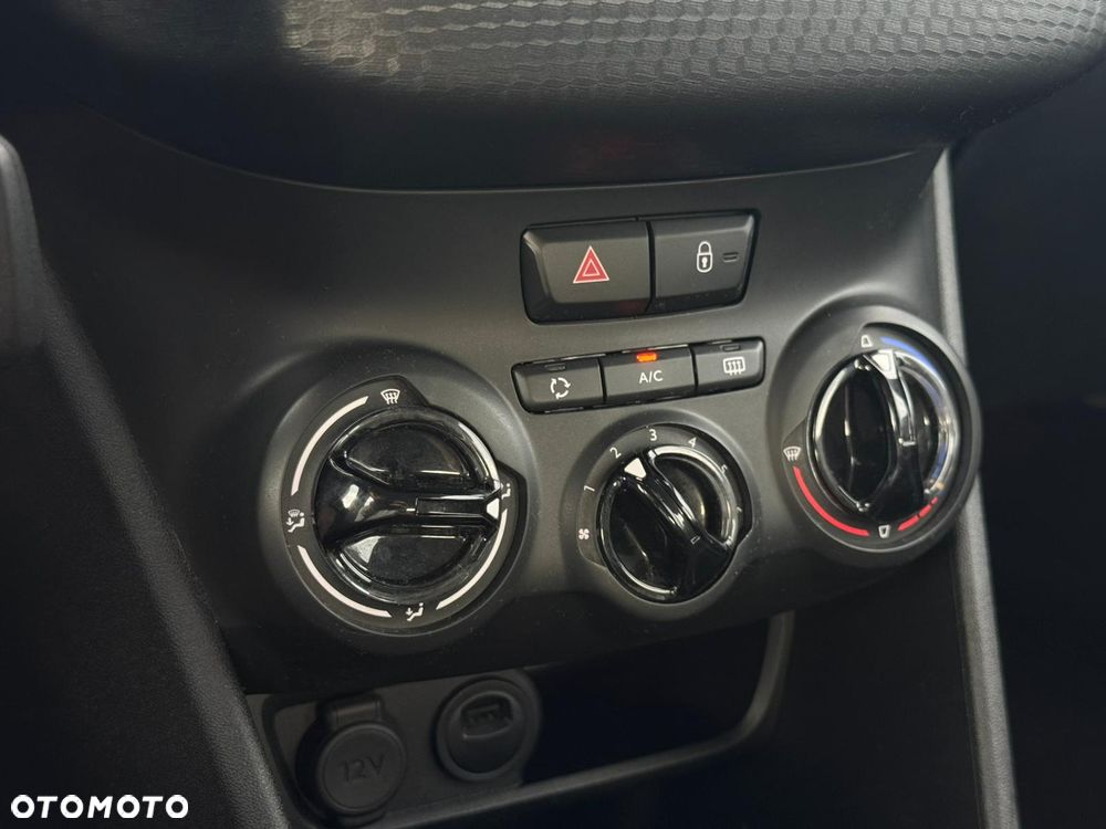 Peugeot 2008 1.6 BlueHDi Active - 13