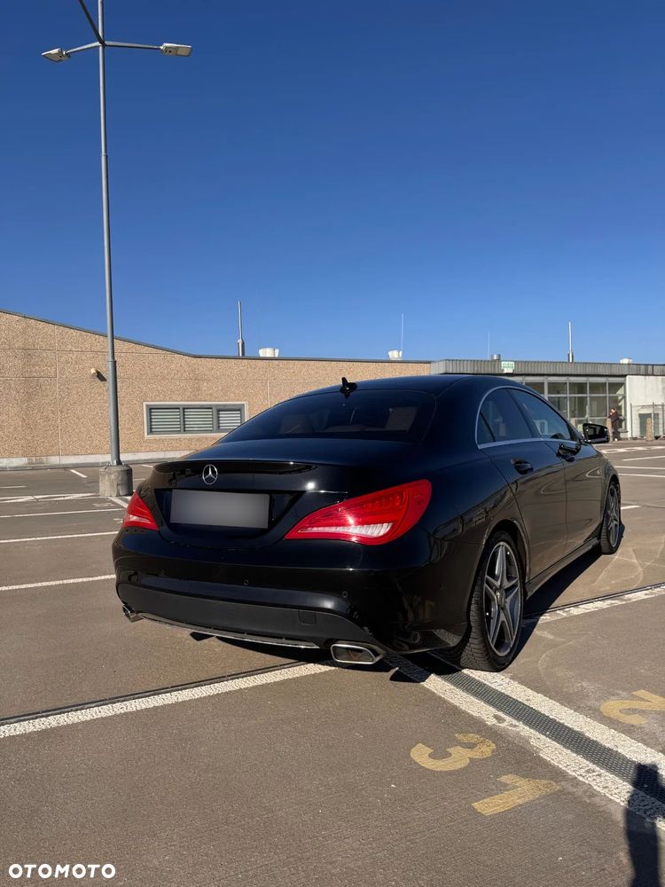 Mercedes-Benz CLA 180 d 7G-DCT AMG Line - 9