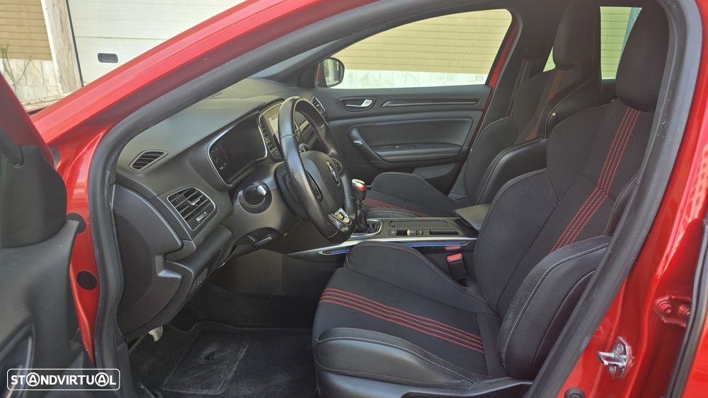 Renault Mégane 1.5 Blue dCi R.S. Line - 21