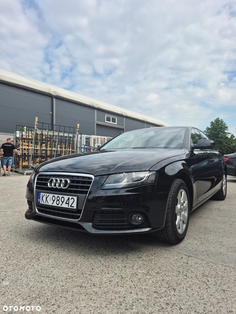 Audi A4 Limousine - 2